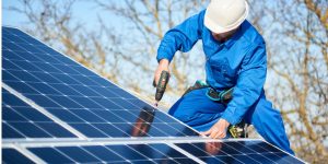 Installation Maintenance Panneaux Solaires Photovoltaïques à Saint-Laurent-sur-Gorre